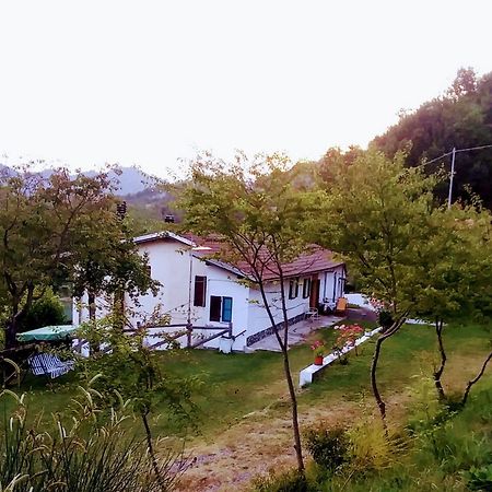 B&B La Casa Del Daino Millesimo Exterior photo